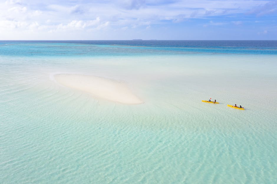 Sandbank Villas in Maldives You Reach by Kayak